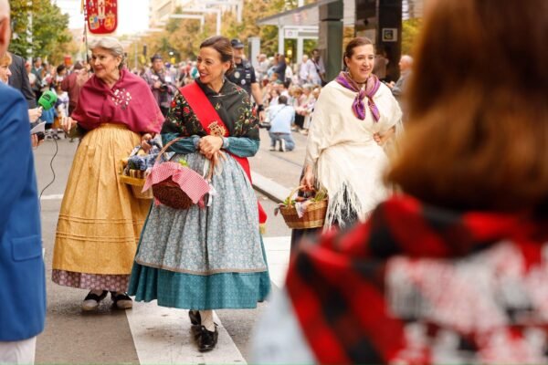 Cifra récord de participación en la tradicional Ofrenda de Frutos