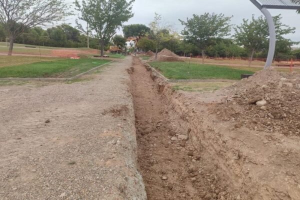 Zaragoza arranca el soterramiento de las líneas eléctricas en el Barranco de la Muerte